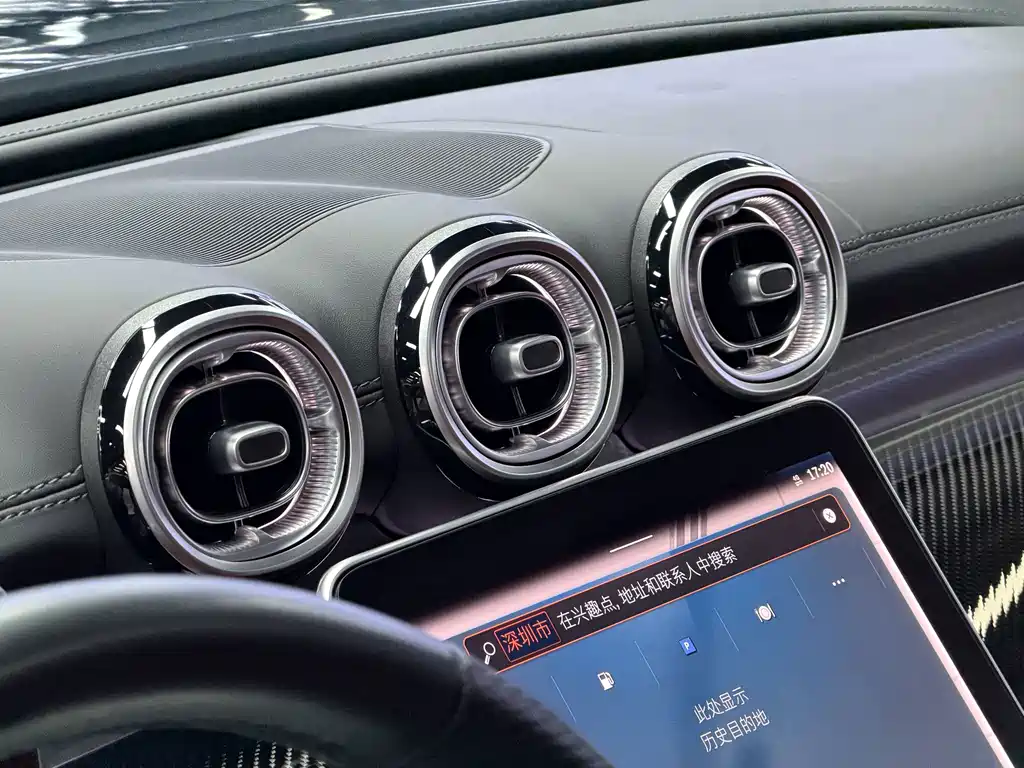 Mercedes-Benz GLC AMG — фото 15