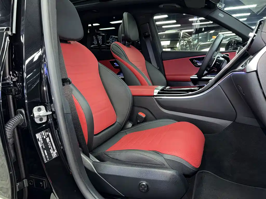 Mercedes-Benz GLC AMG — фото 10