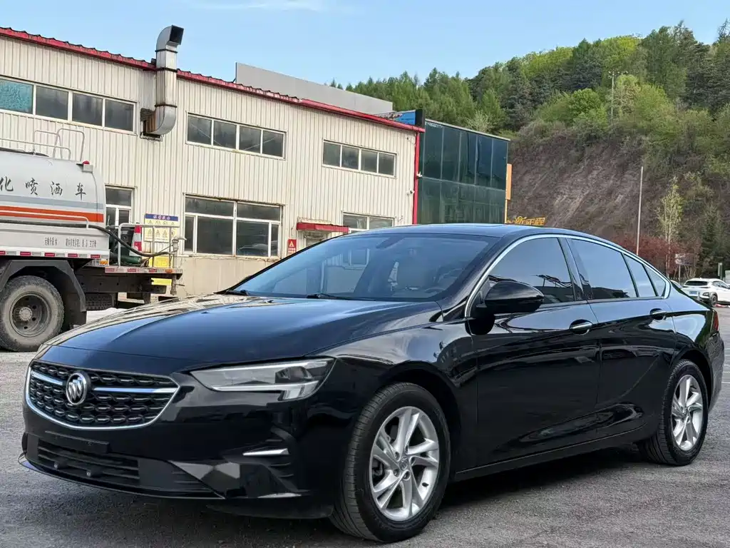 Buick Regal — фото 2
