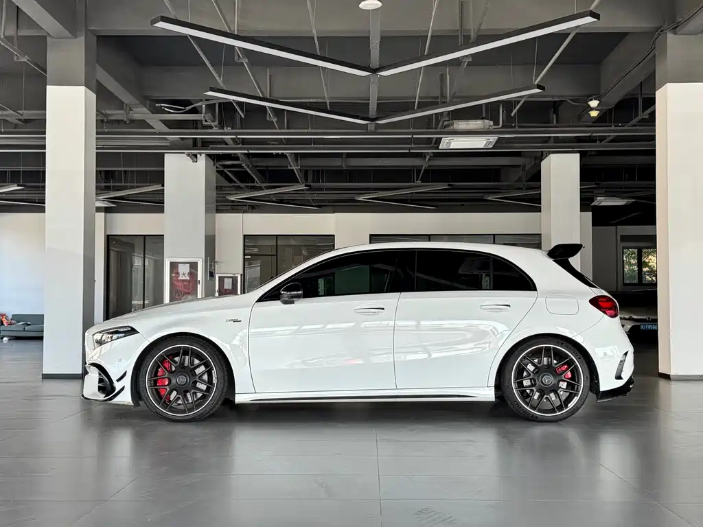 Mercedes-Benz A-Class AMG (Import) — фото 3