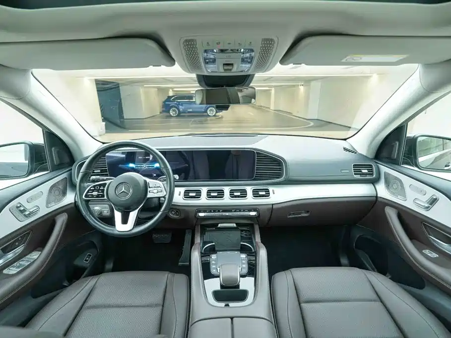 Mercedes-Benz GLE (Import) — фото 19