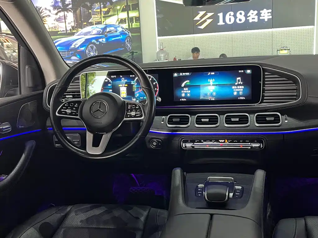 Mercedes-Benz GLE (Import) — фото 13