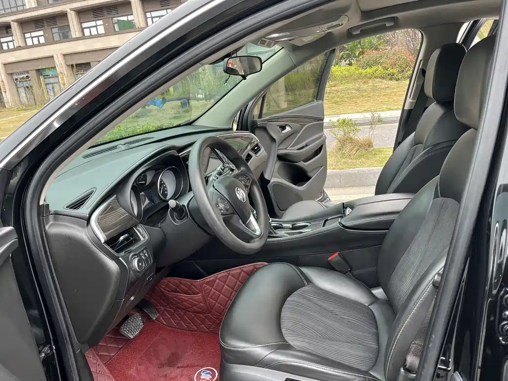 Buick Envision Plus — фото 6