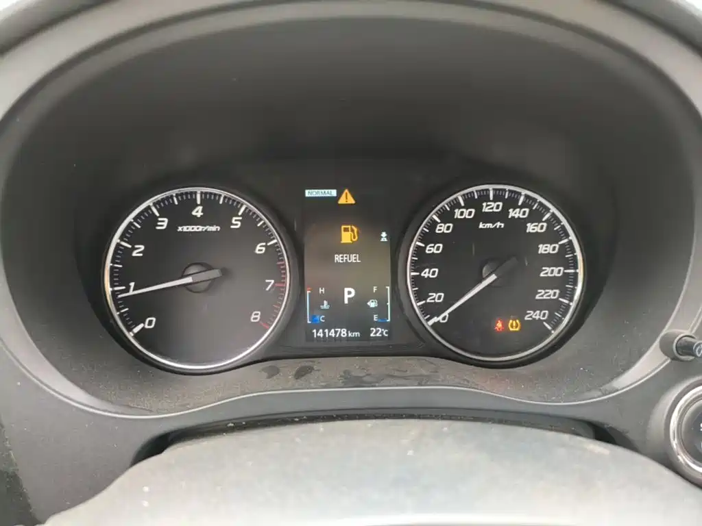 Mitsubishi Outlander — фото 11