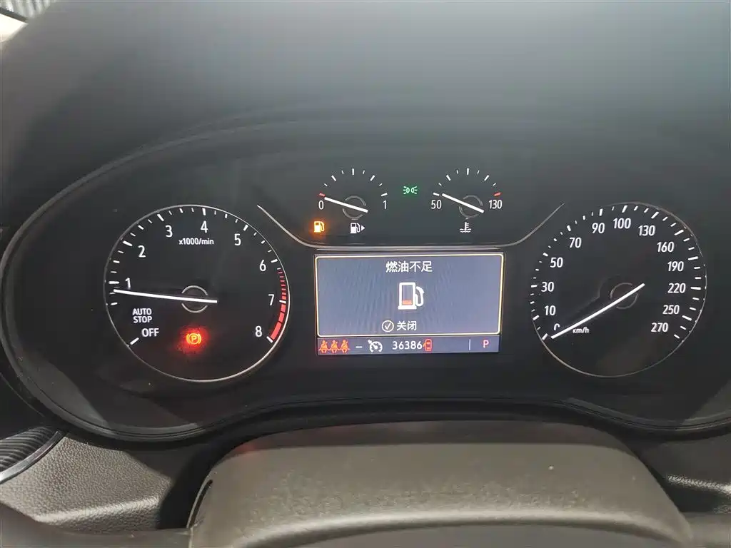 Buick Regal — фото 11