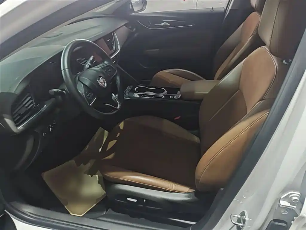 Buick Regal — фото 14