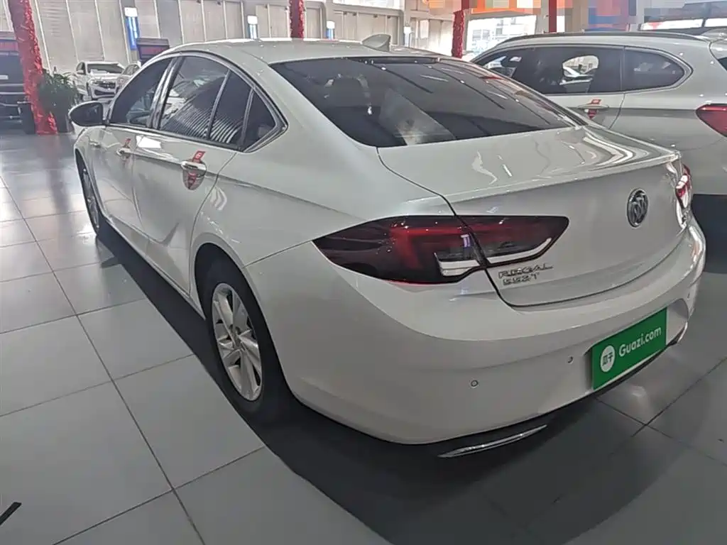 Buick Regal — фото 4