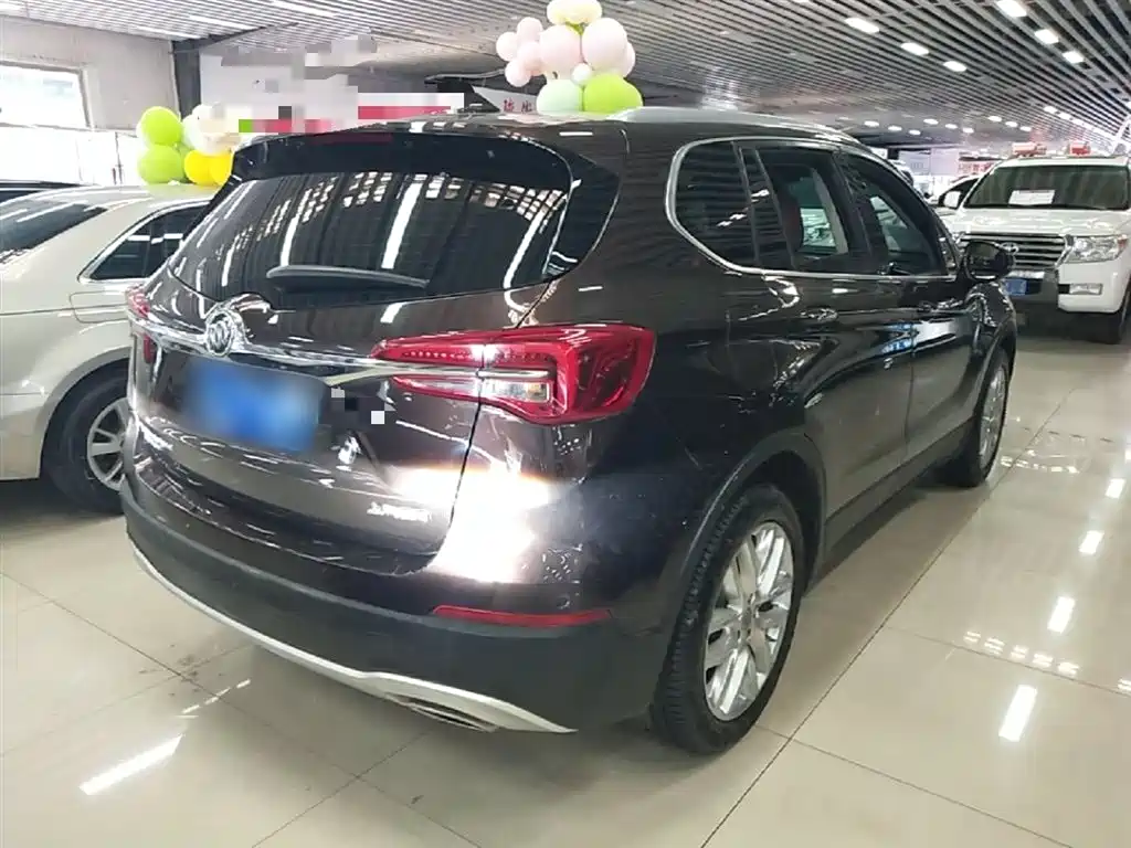 Buick Envision Plus — фото 7