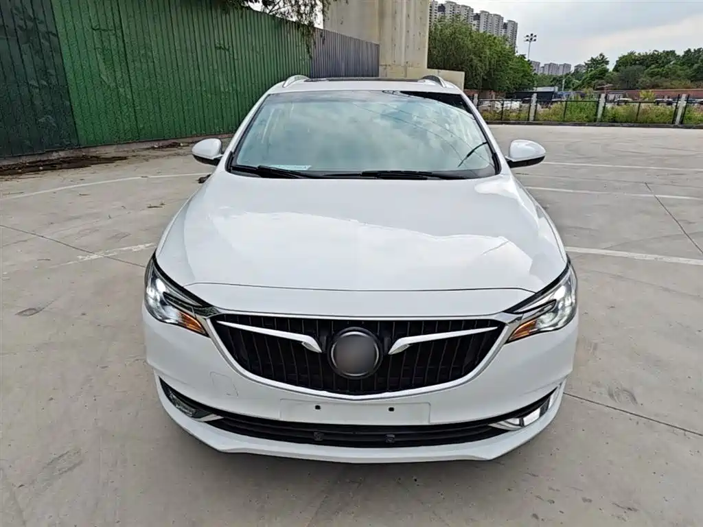 Buick Excelle — фото 3