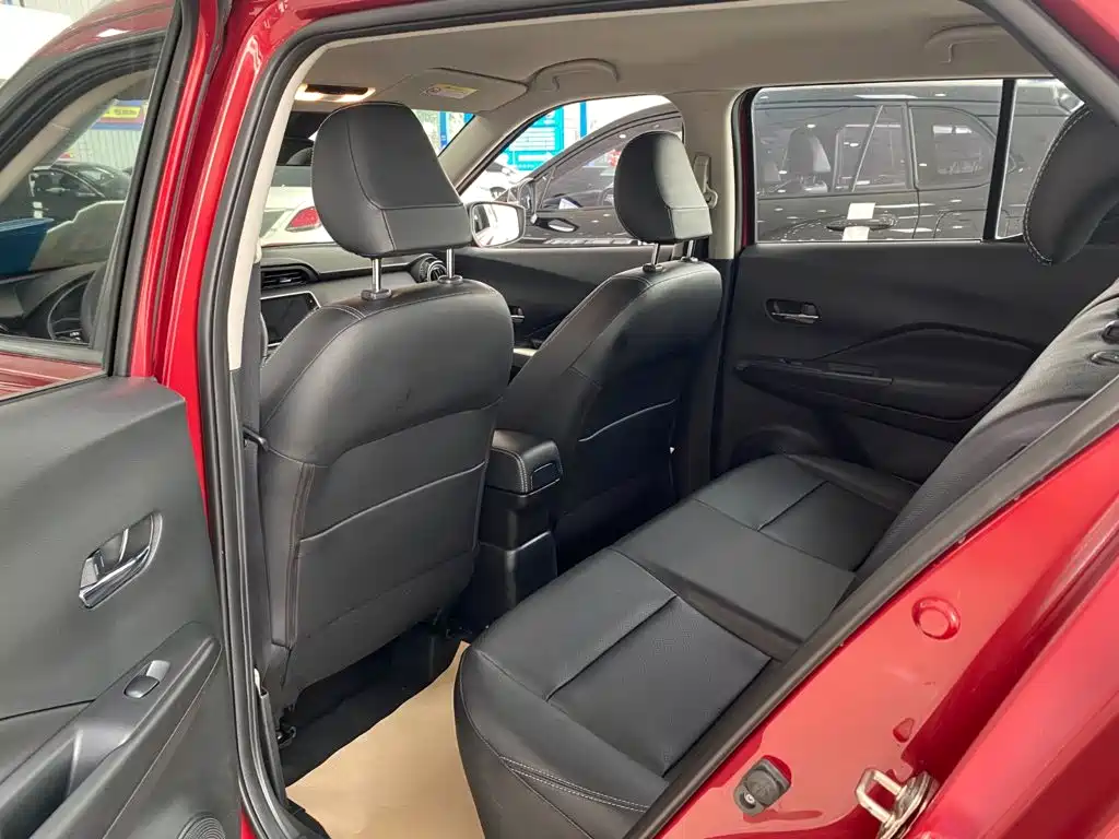 Nissan Kicks — фото 5
