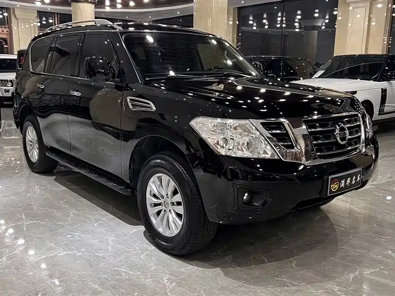 Nissan Patrol — фото 5