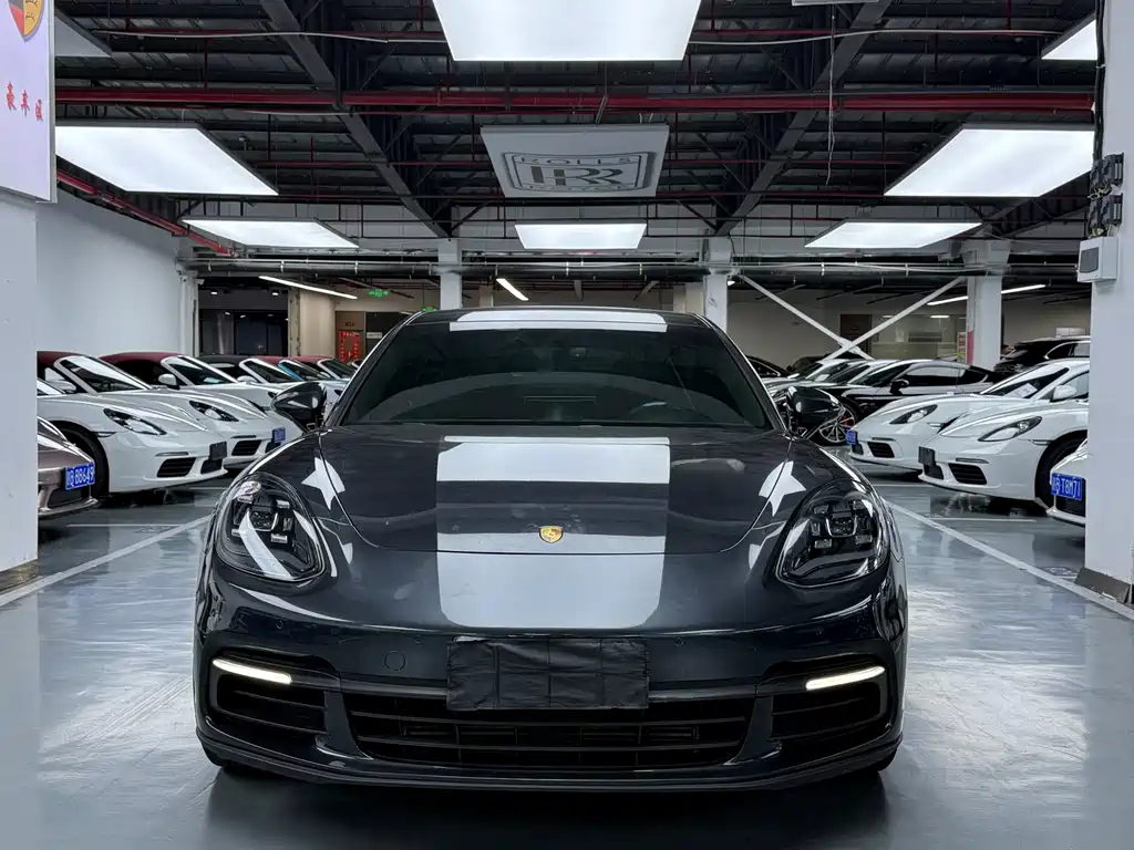 Porsche Panamera — фото 2