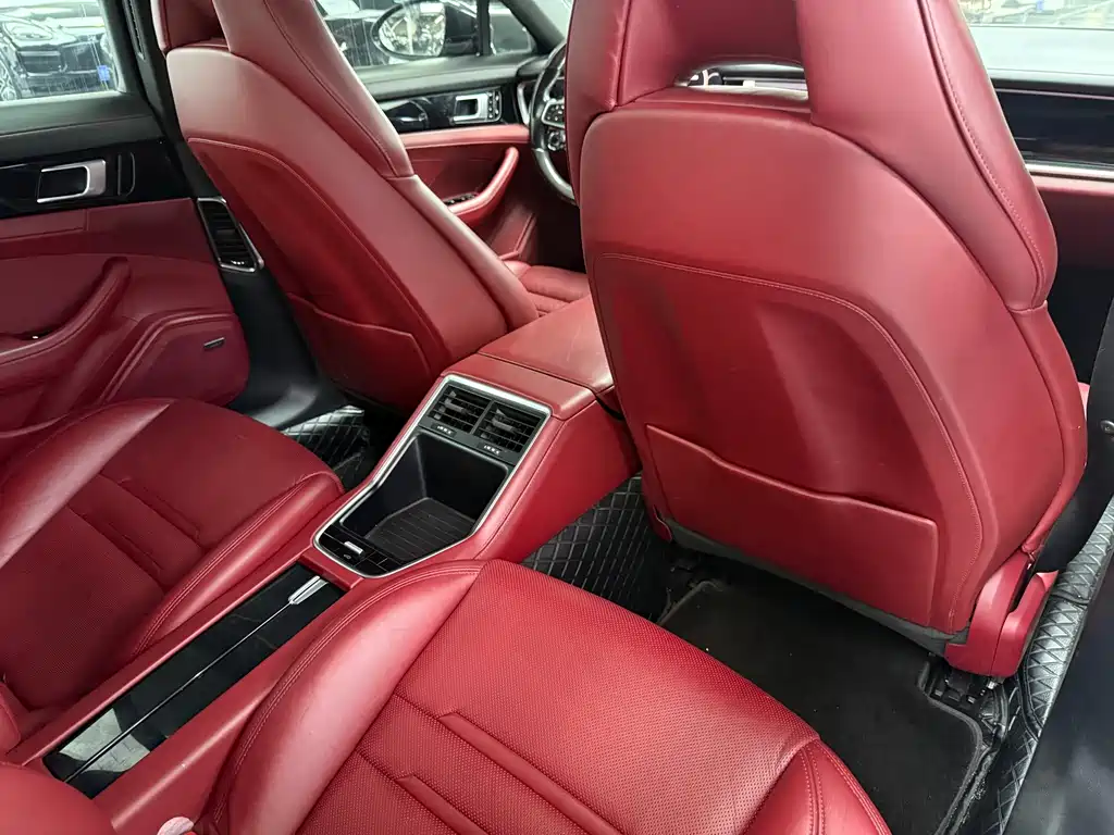 Porsche Panamera — фото 18