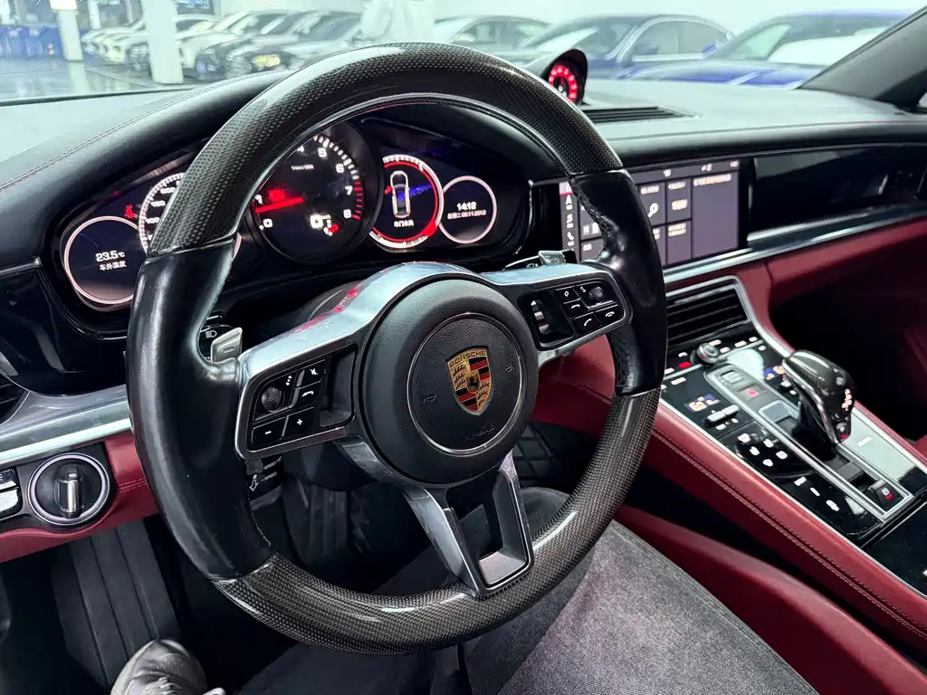 Porsche Panamera — фото 7