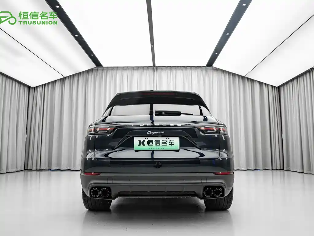 Porsche Cayenne Hybrid — фото 4