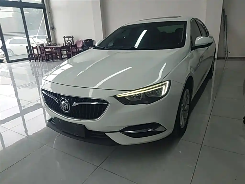 Buick Regal — фото 2