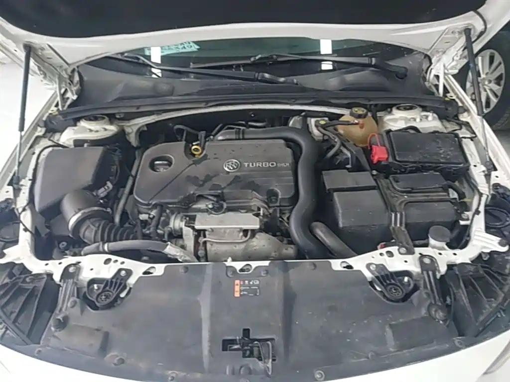 Buick Regal — фото 20