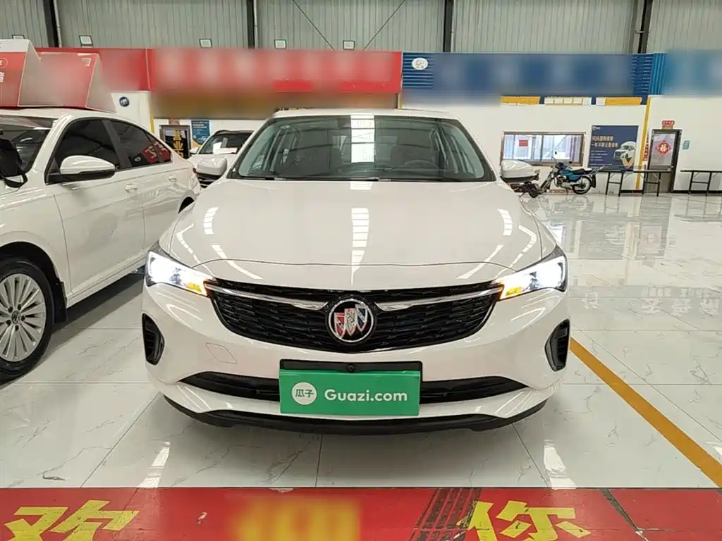 Buick Verano — фото 3