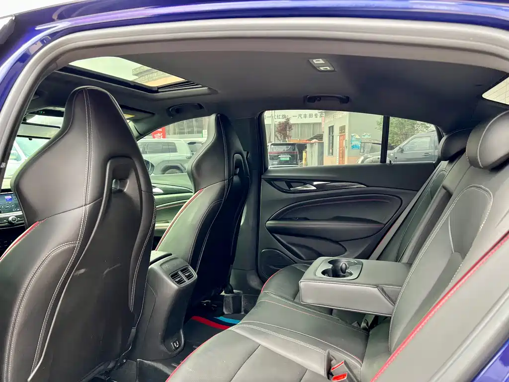 Buick Regal — фото 15