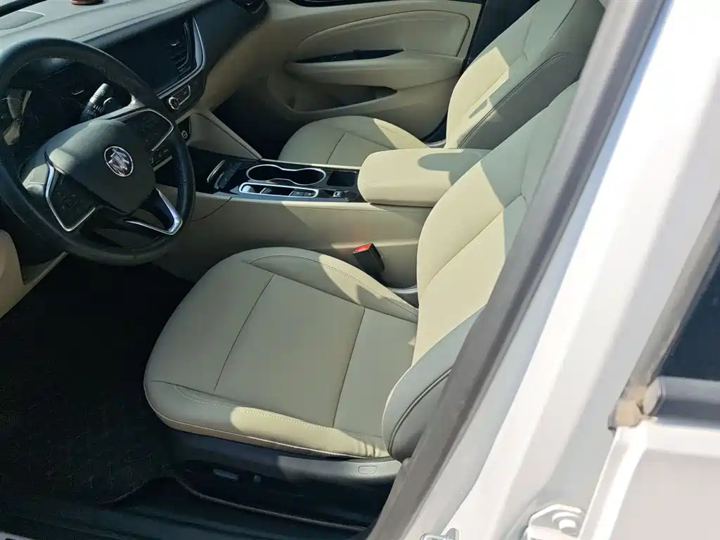 Buick Regal — фото 11
