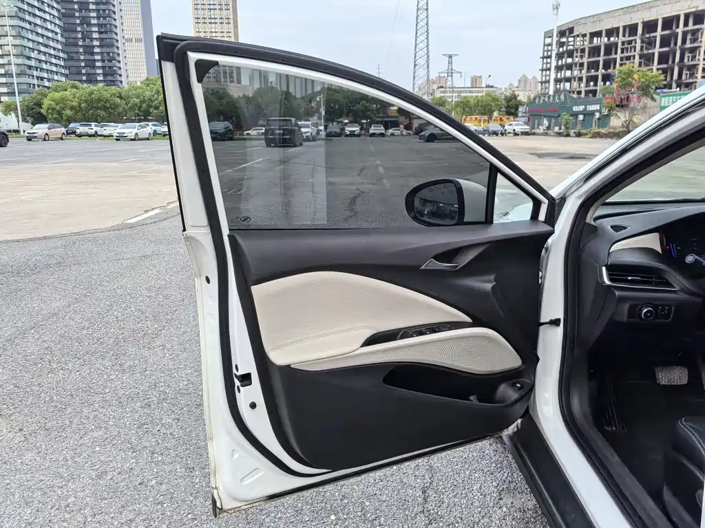 Buick Velite 6 — фото 20