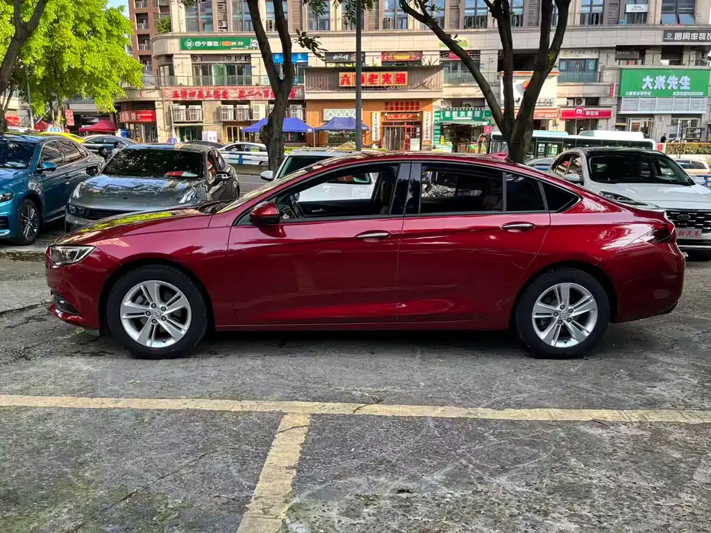 Buick Regal — фото 4