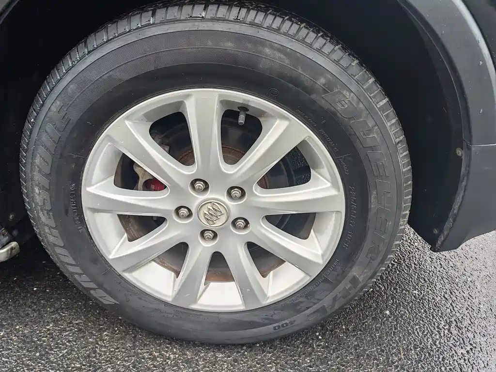 Buick Envision Plus — фото 13