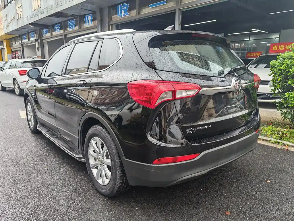 Buick Envision Plus — фото 6
