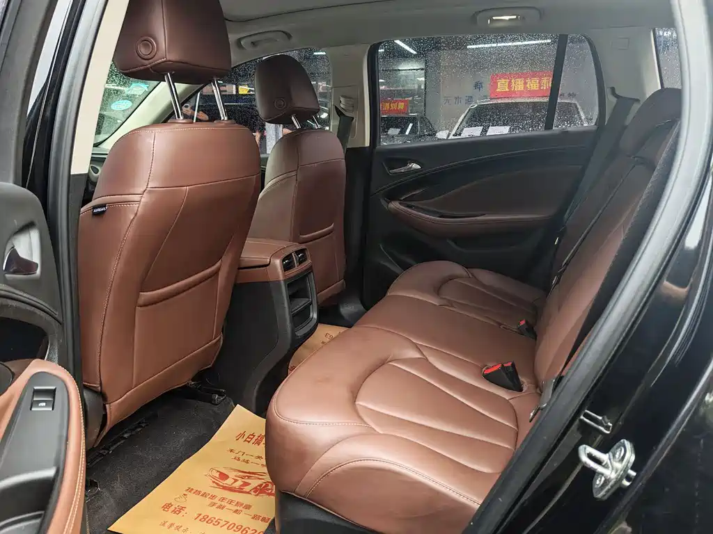 Buick Envision Plus — фото 7