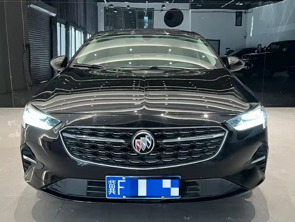 Buick Regal — фото 2