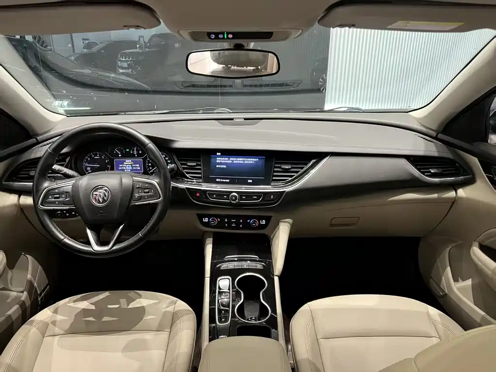 Buick Regal — фото 7