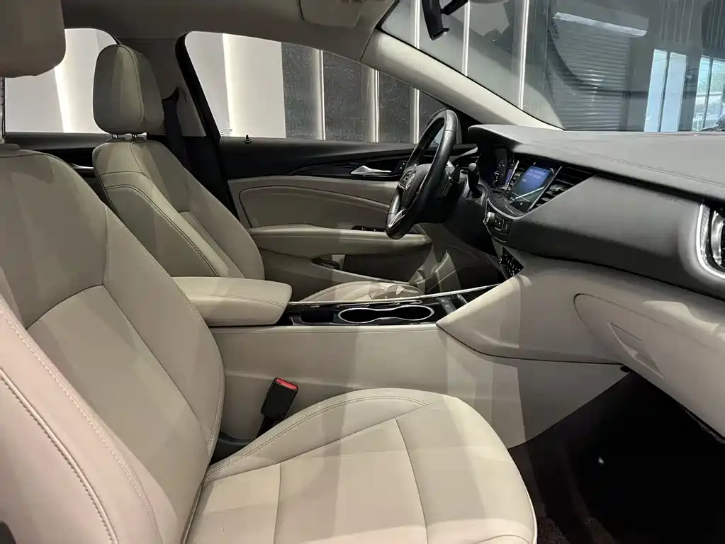 Buick Regal — фото 9