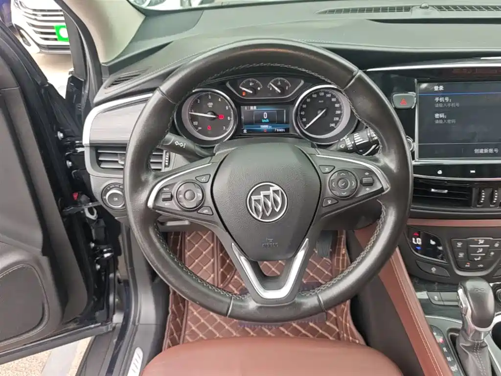 Buick Envision Plus — фото 11