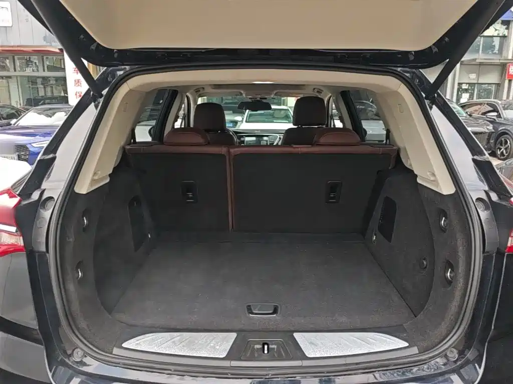 Buick Envision Plus — фото 19