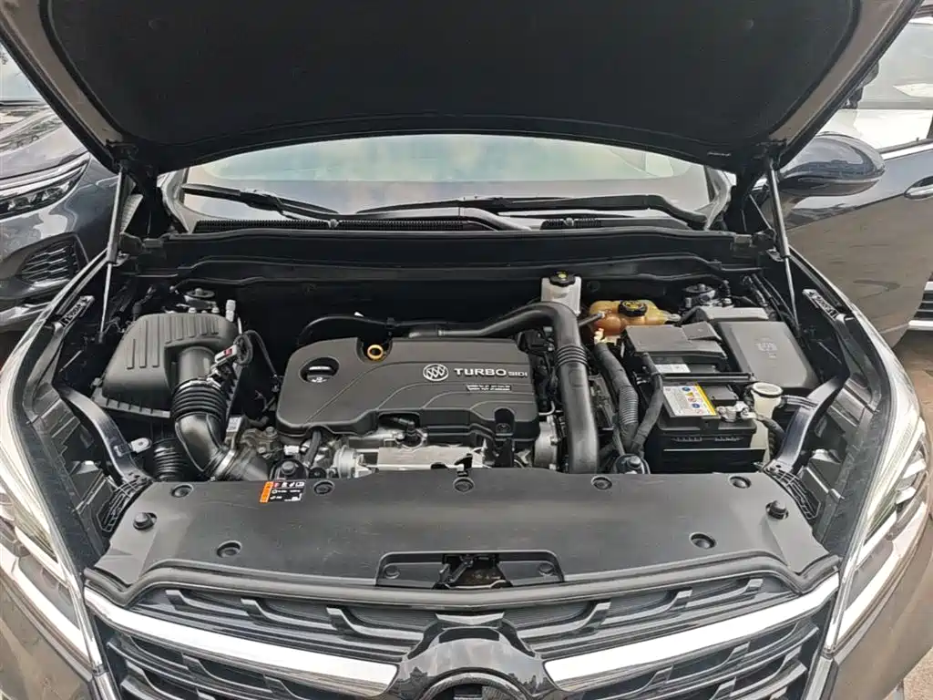 Buick Envision Plus — фото 20