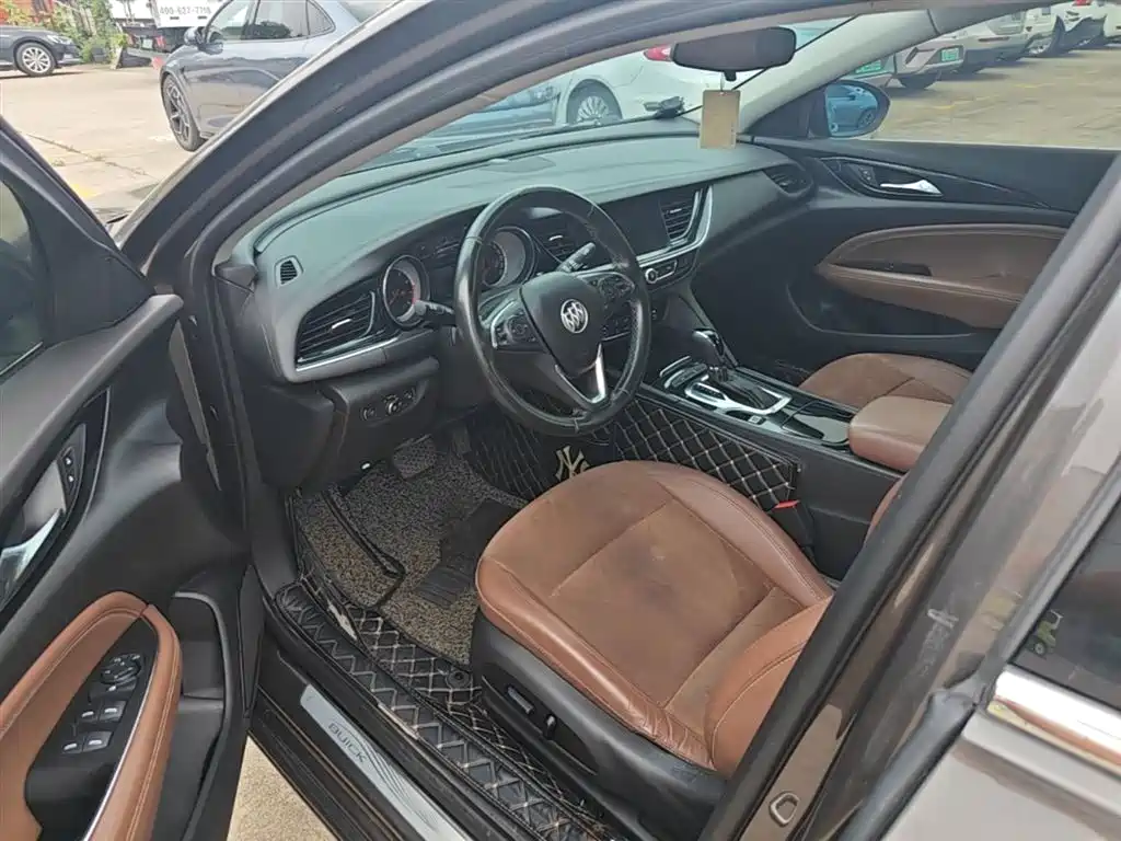 Buick Regal — фото 16
