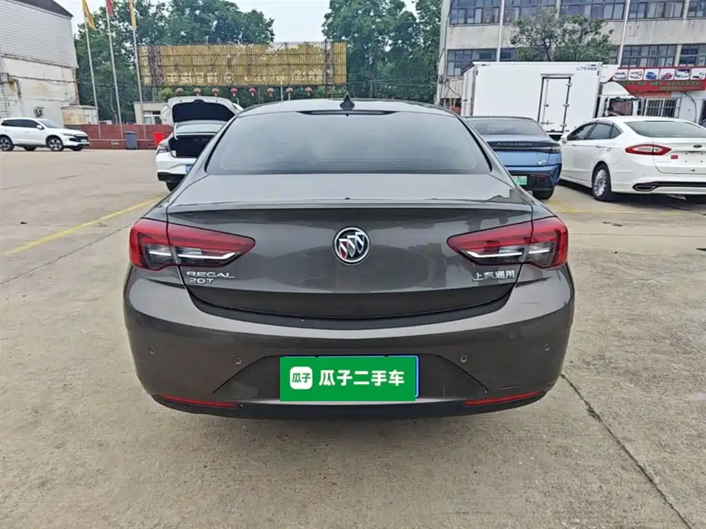 Buick Regal — фото 6