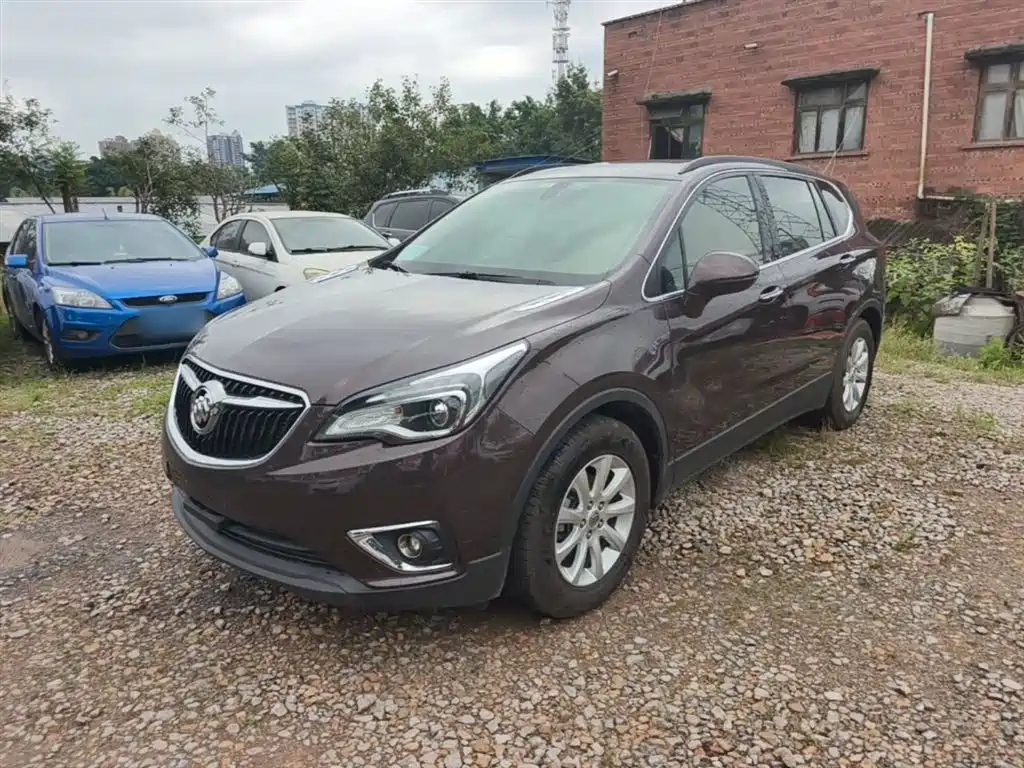 Buick Envision Plus — фото 2
