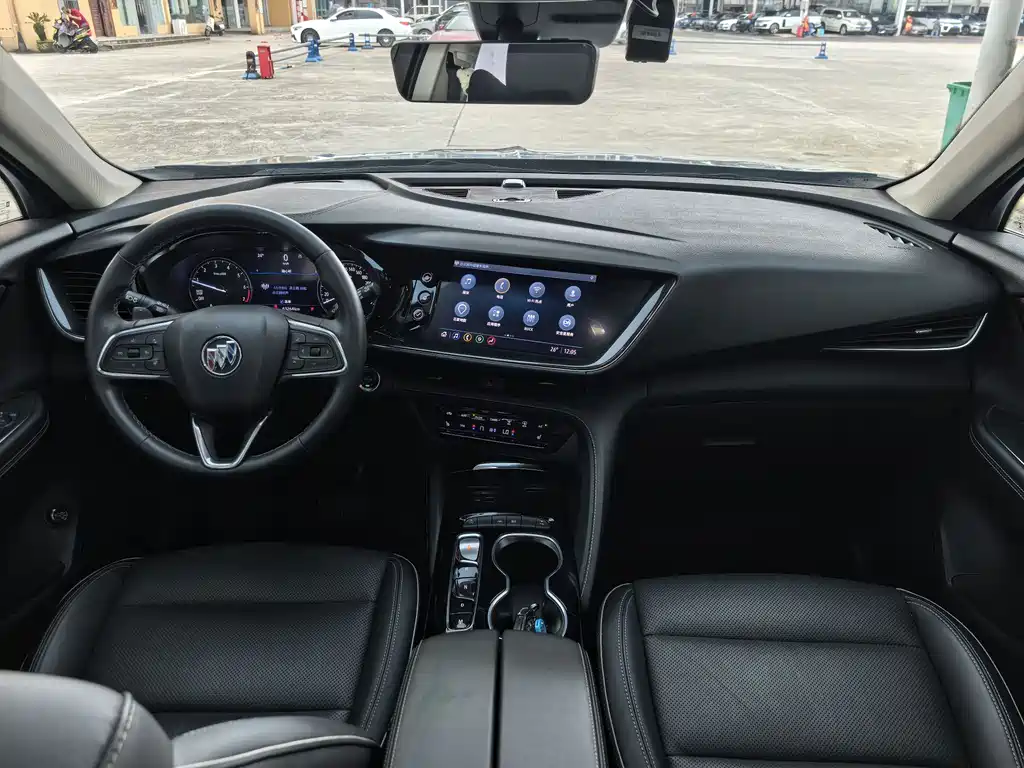Buick Envision Plus — фото 10