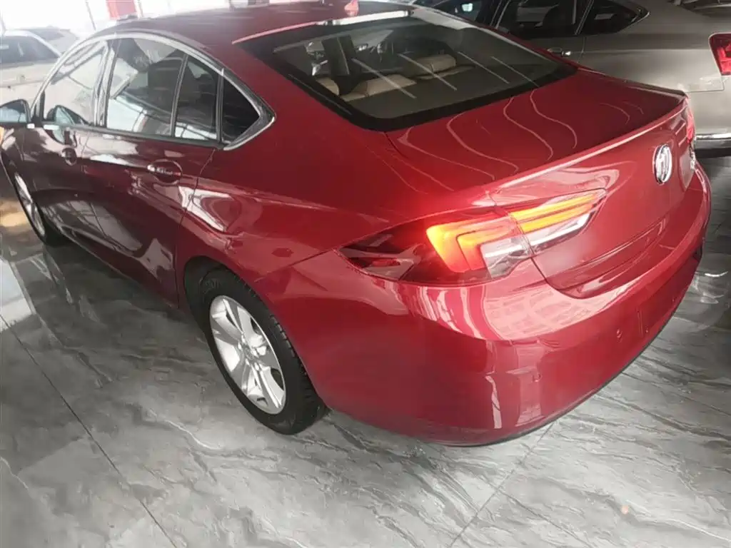 Buick Regal — фото 5
