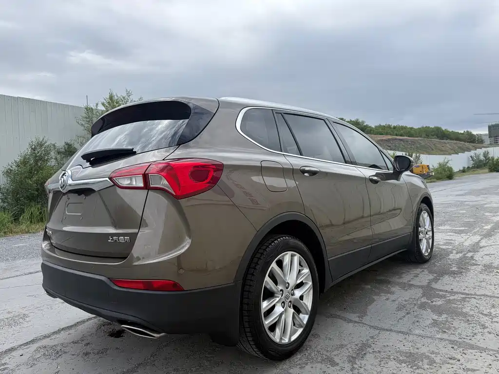 Buick Envision Plus — фото 7