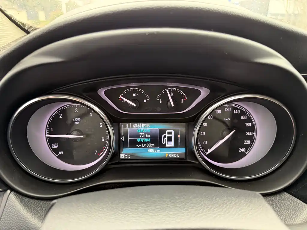 Buick Envision Plus — фото 2
