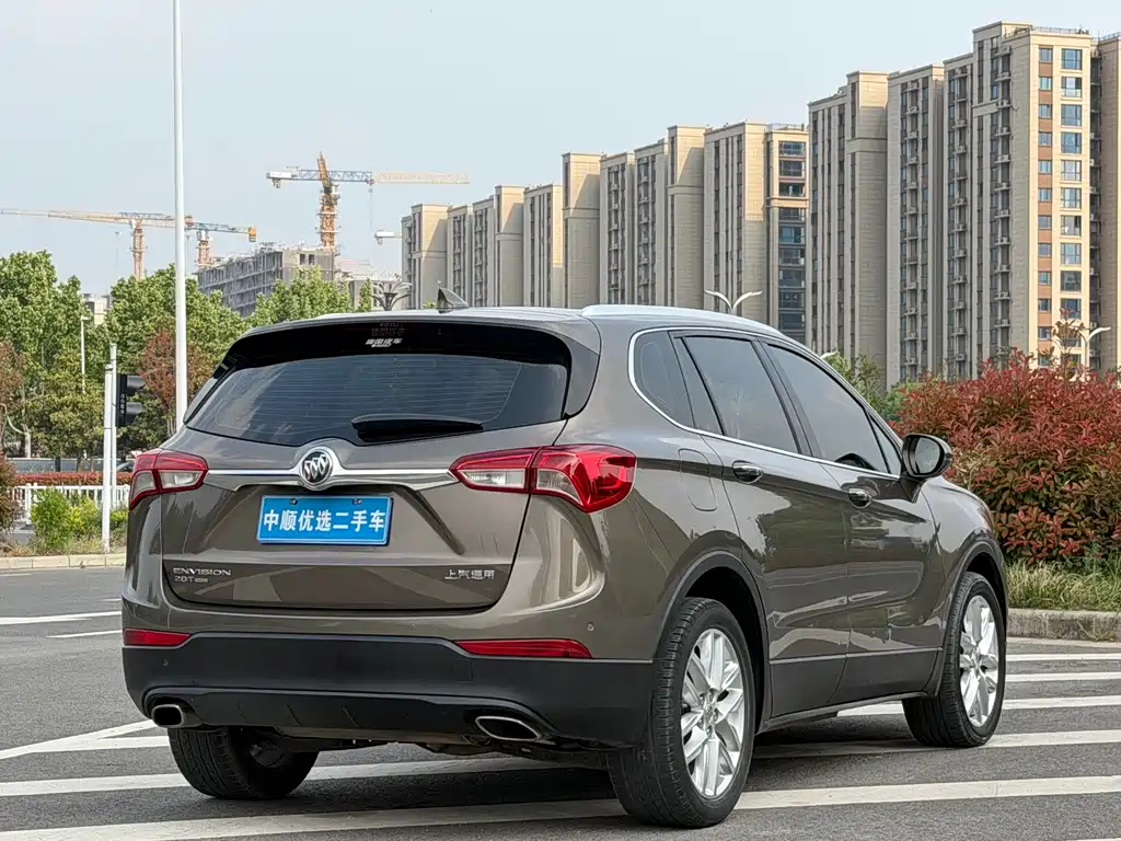 Buick Envision Plus — фото 17