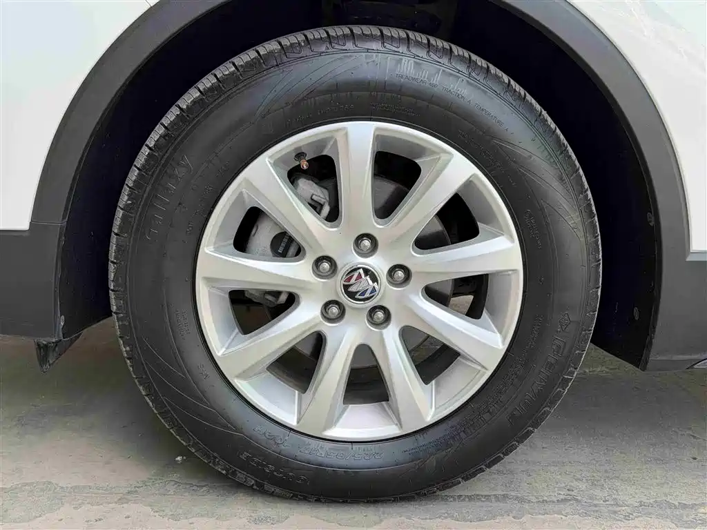 Buick Envision Plus — фото 14