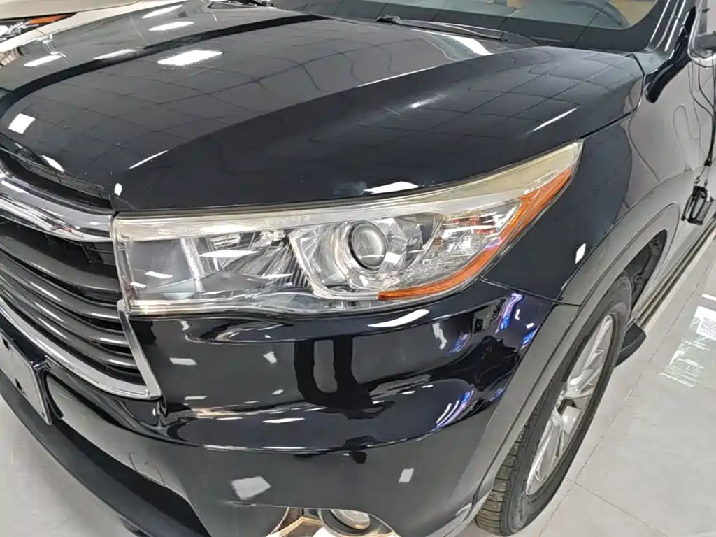 Toyota Highlander — фото 23