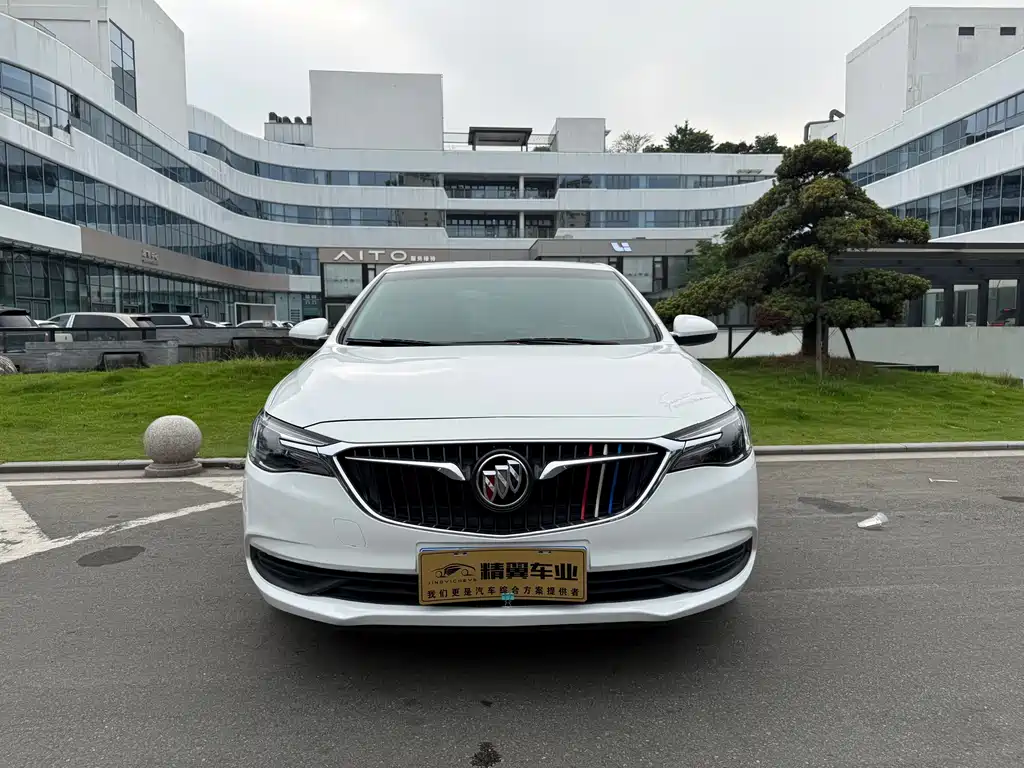 Buick Excelle — фото 2