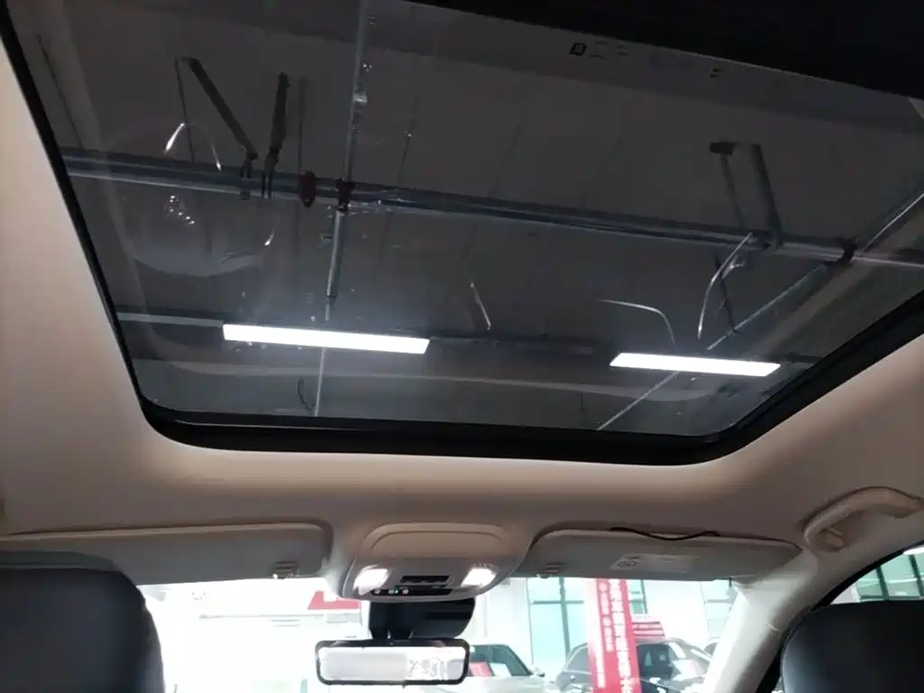 Buick Envision Plus — фото 18