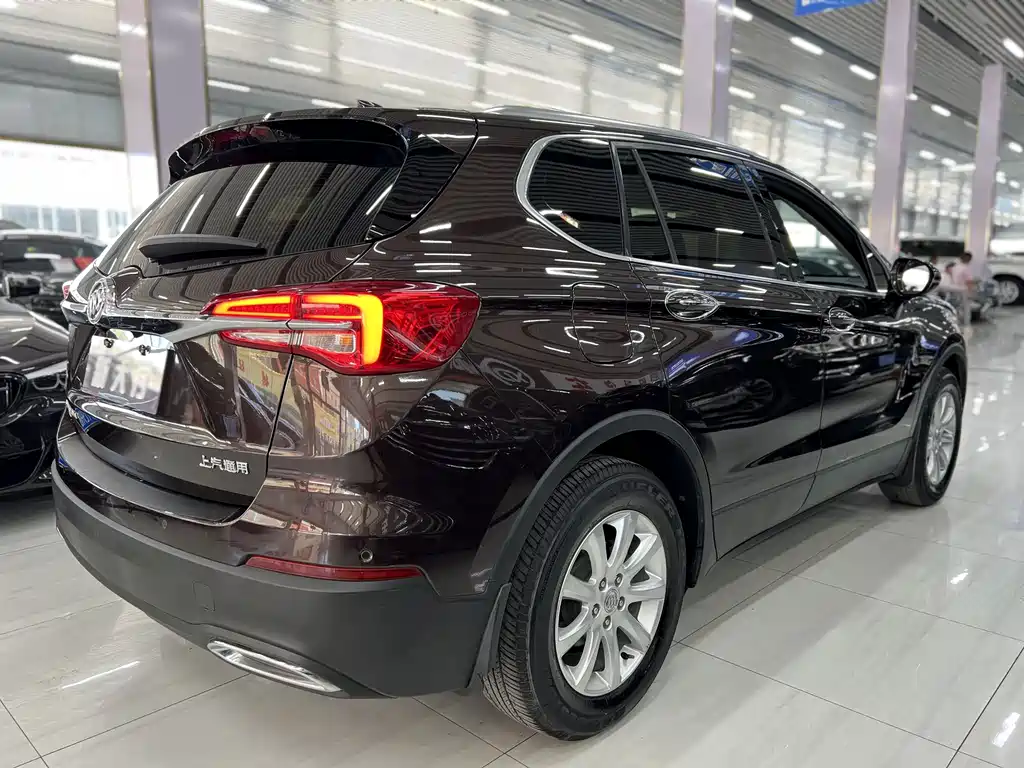 Buick Envision Plus — фото 6
