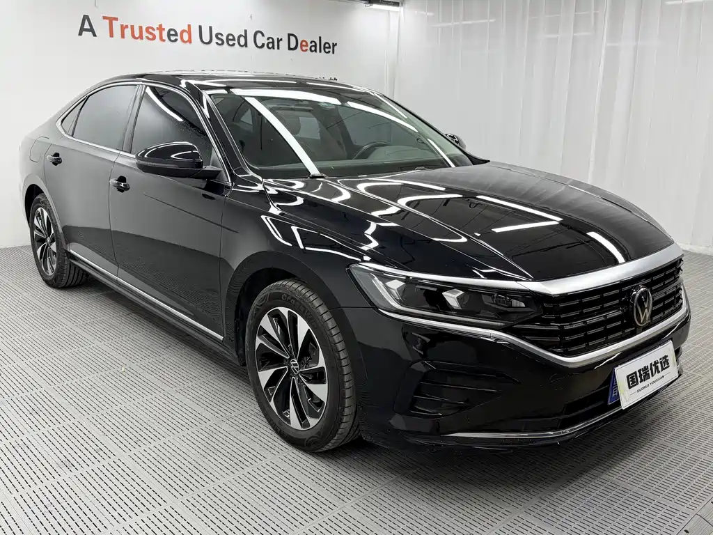 Volkswagen Passat — фото 3