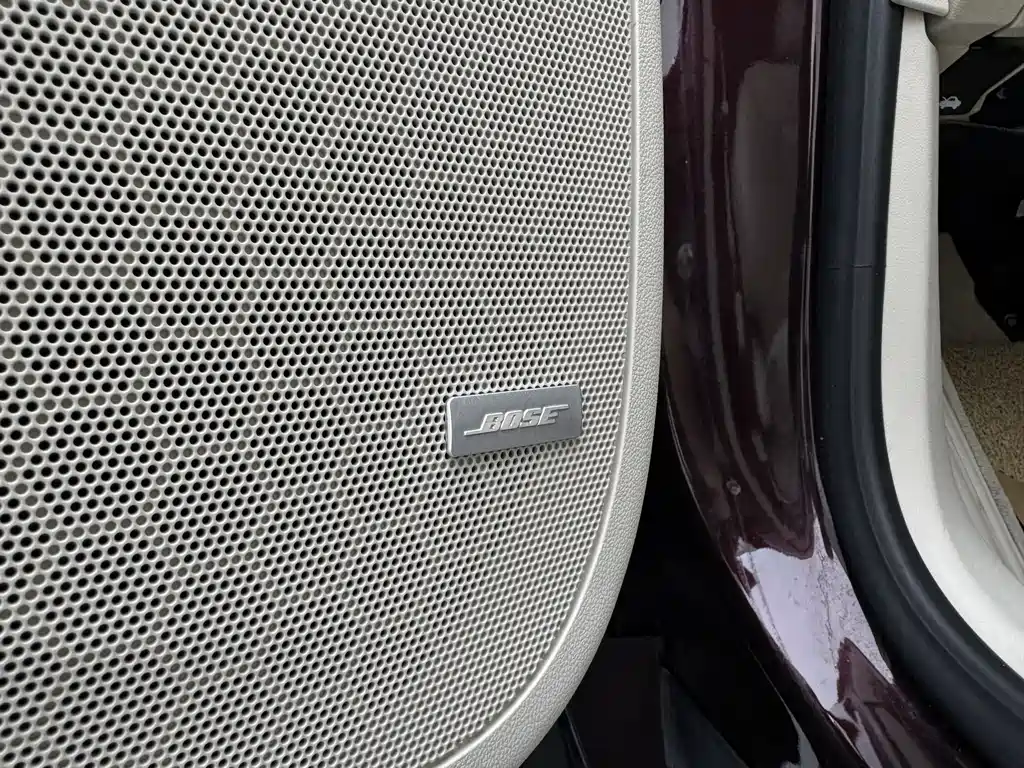 Buick Enclave — фото 30